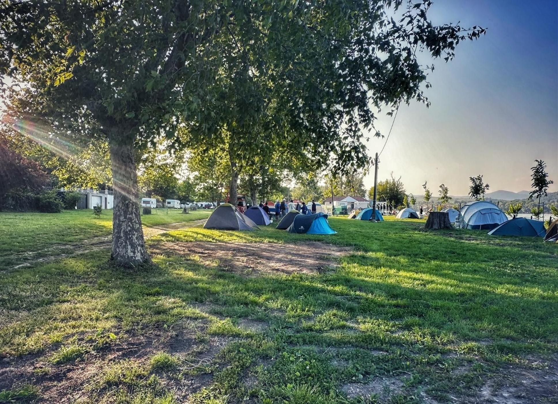 Partifecske Camping Pilismarot